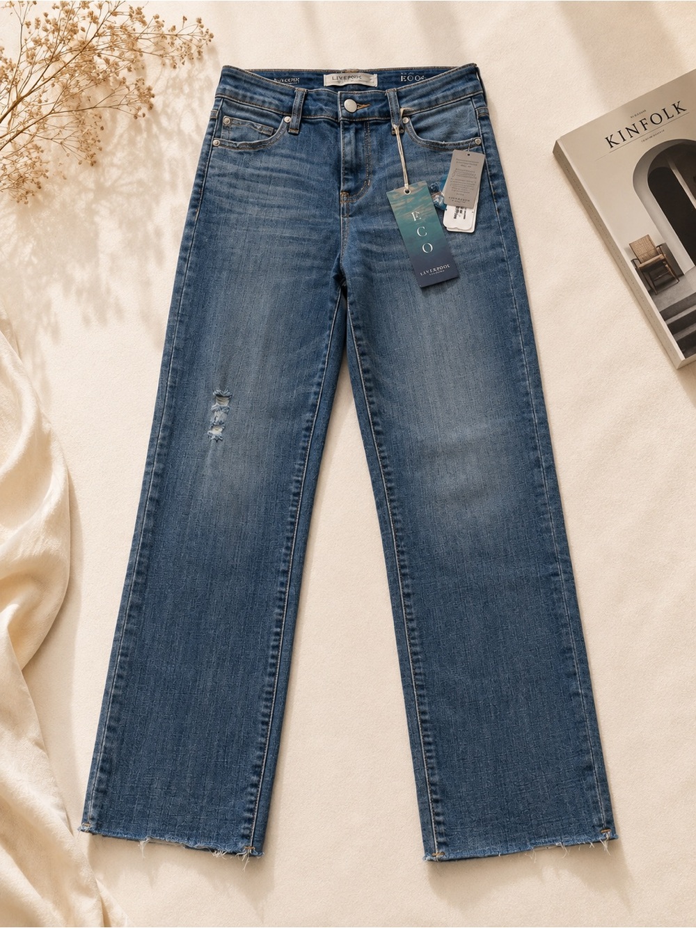 Liverpool Women's Medium Blue Straight-Leg Jeans